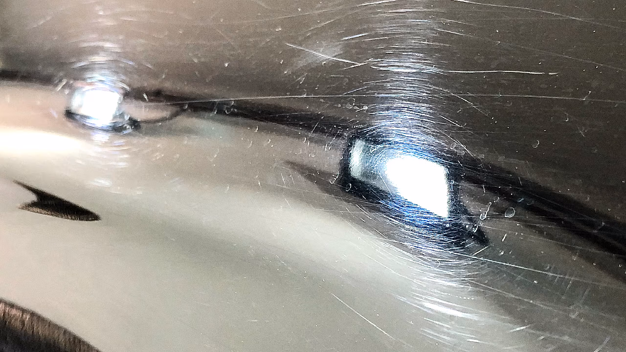 Polírozás előtt mercedes_220_polirozas